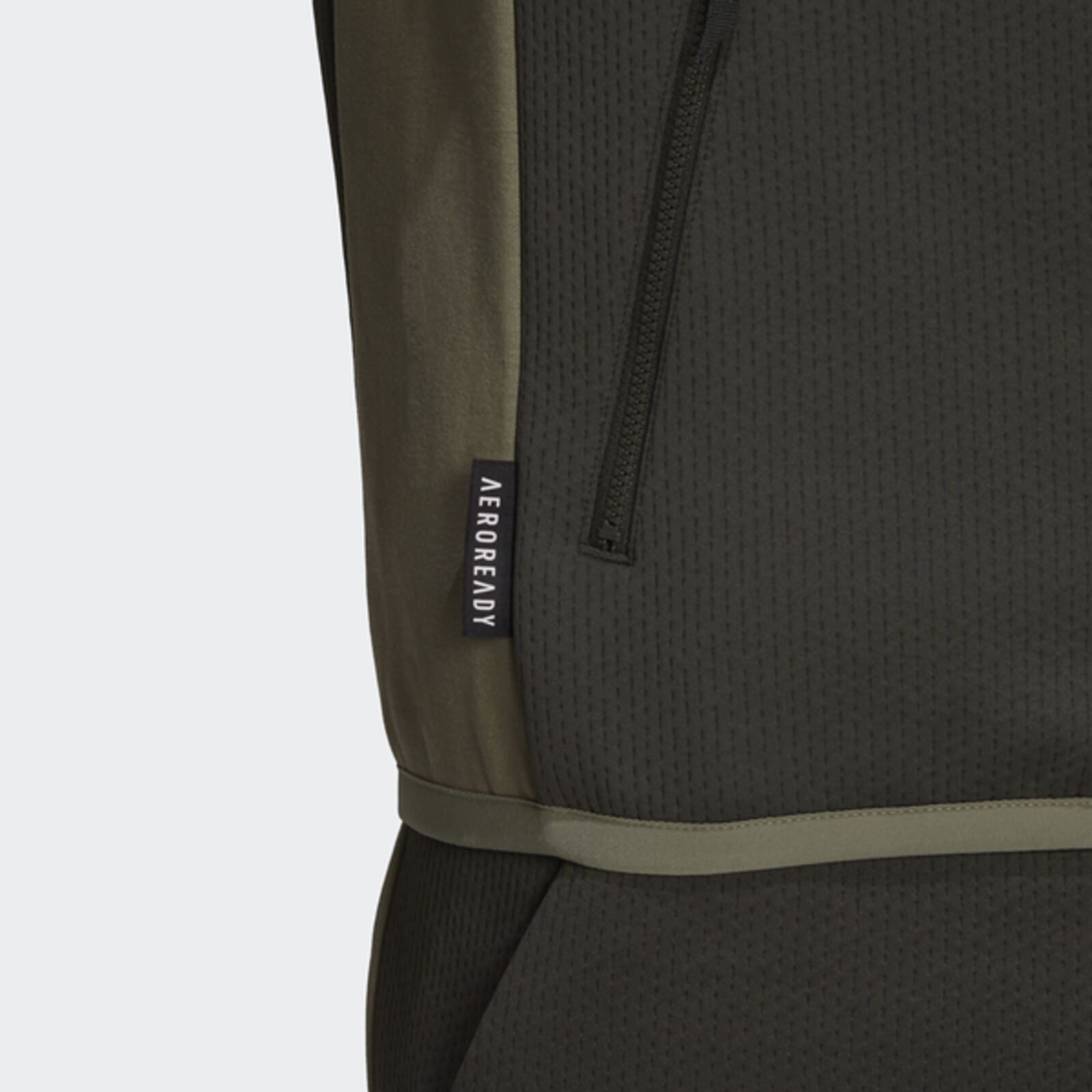 Adidas Men ZNE AeroRDY Athletics Full-Zip Pulóver zip | Sportmánia Nike,  Jordan, Adidas, Alpas,