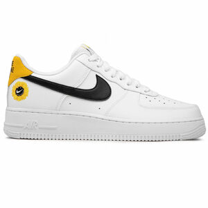 Nike Air Force 1 07 LV8 2 utcai cipő